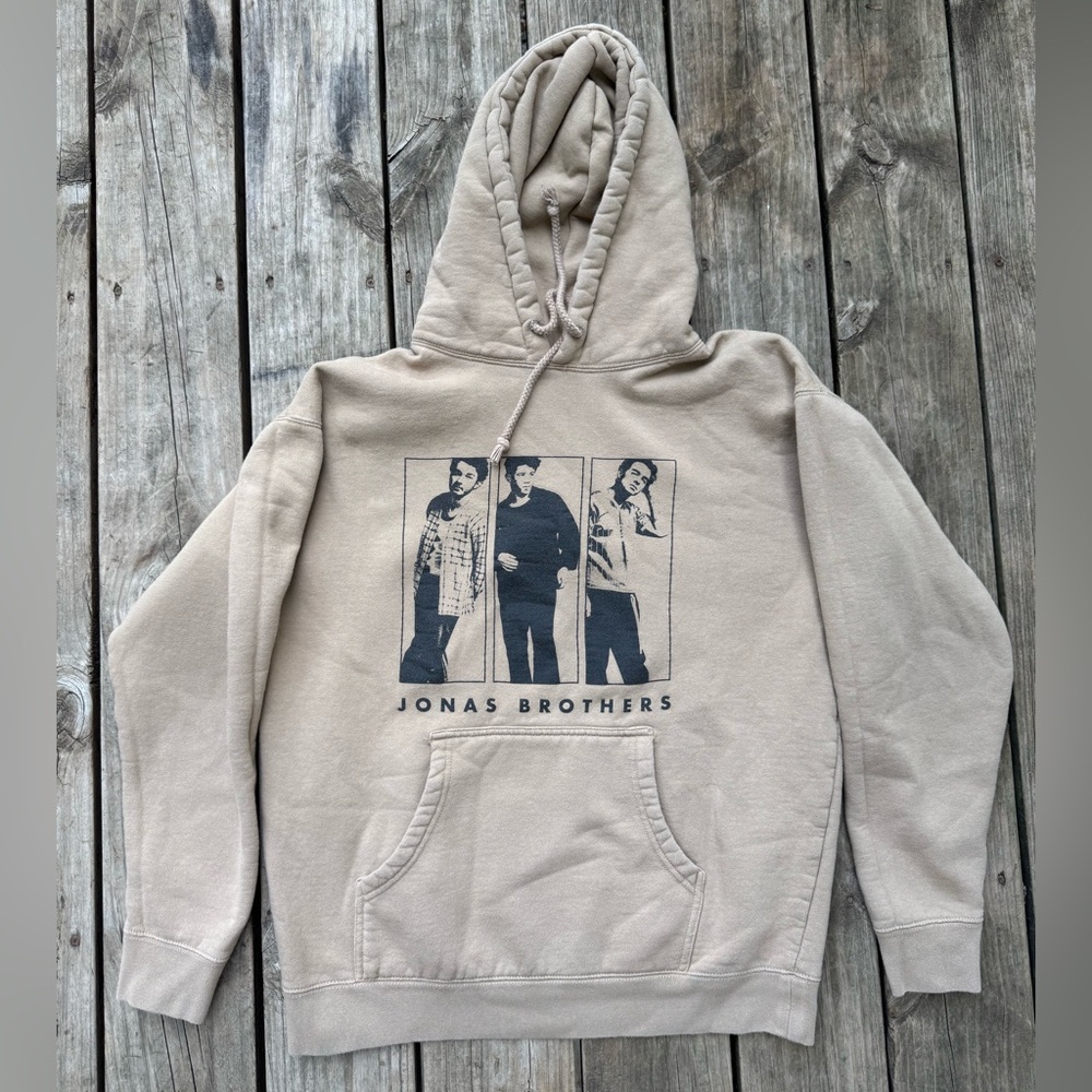 Jonas Brothers The 2023 Tour Hoodie Tan Black Size Large